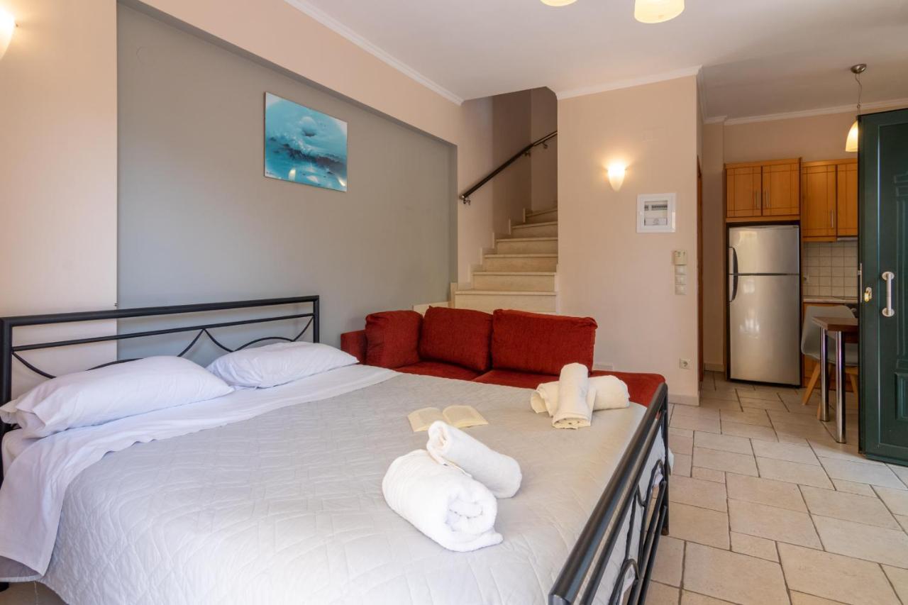 Santa Emelia Aparthotel Vasiliki  Bagian luar foto