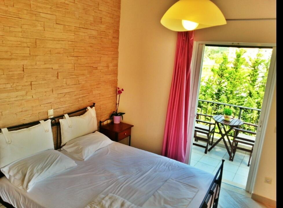 Santa Emelia Aparthotel Vasiliki  Bagian luar foto