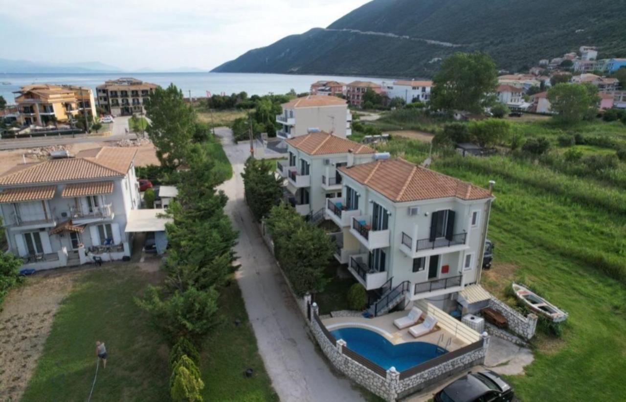 Santa Emelia Aparthotel Vasiliki  Bagian luar foto